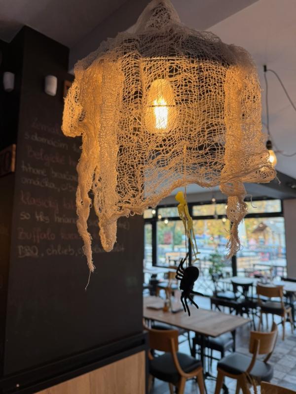 Dubno Eat & Sleep - Podstránka halloween	